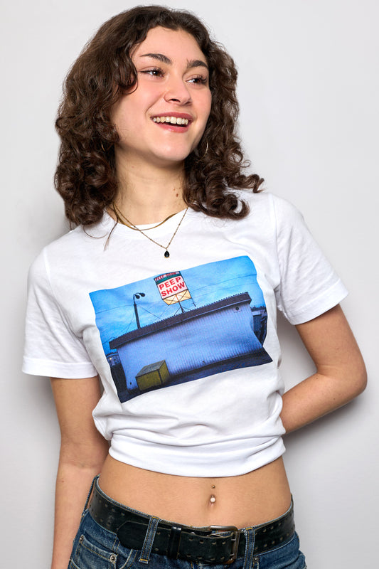 Peep show shack Warsaw 1998 women's tee